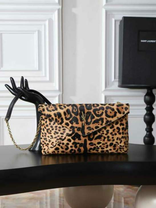 Picture of Saint Laurent Handbags _SKUfw240128607fw